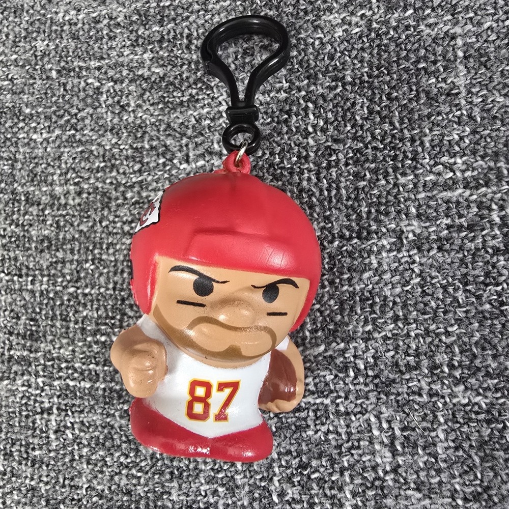 NFL Squeezy Mates Series 7 Travis Kelce 87 Kansas City Chiefs Bag Clip Keychain